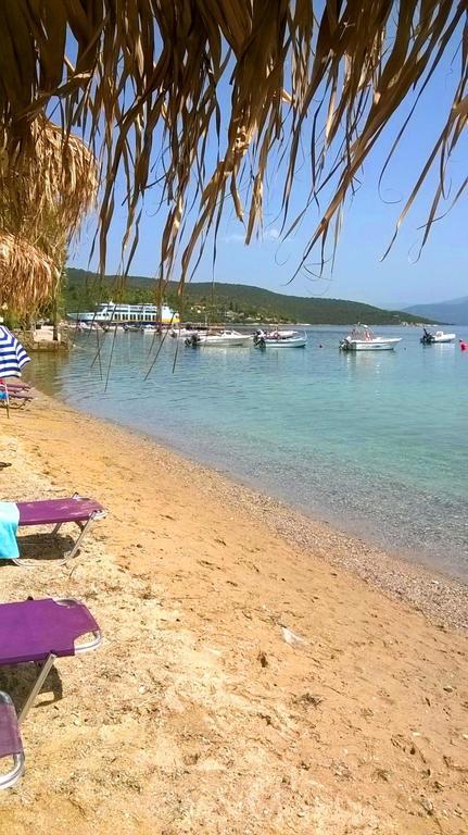 Ammos Beach Glifa  Exterior photo
